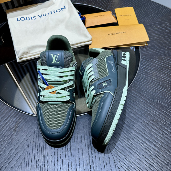 LOU1VTON SNEAKER