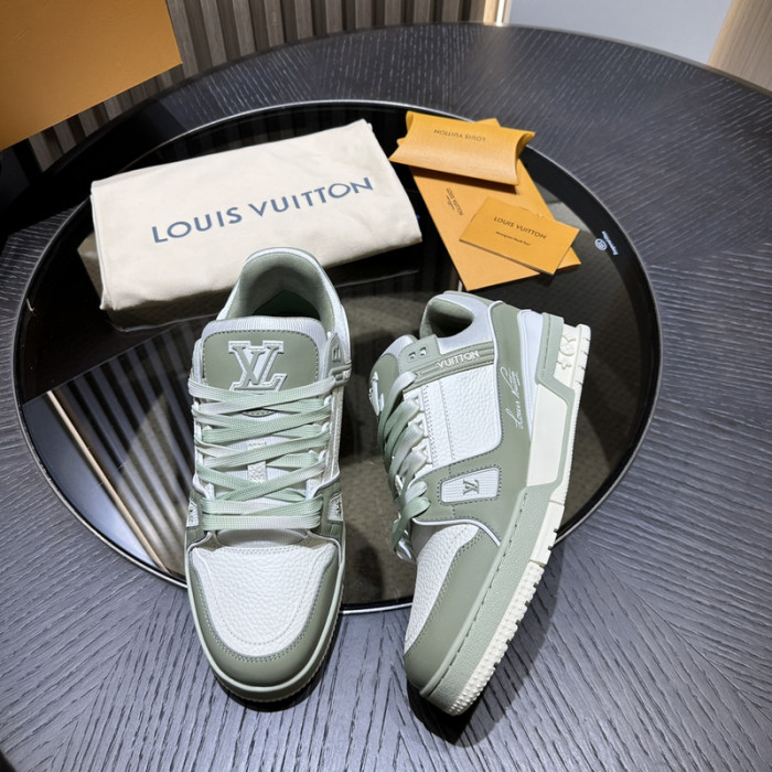 LOU1VTON SNEAKER