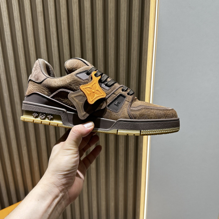 LOU1VTON SNEAKER