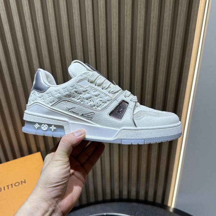 LOU1VTON SNEAKER