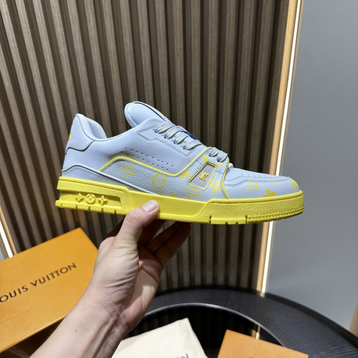LOU1VTON SNEAKER