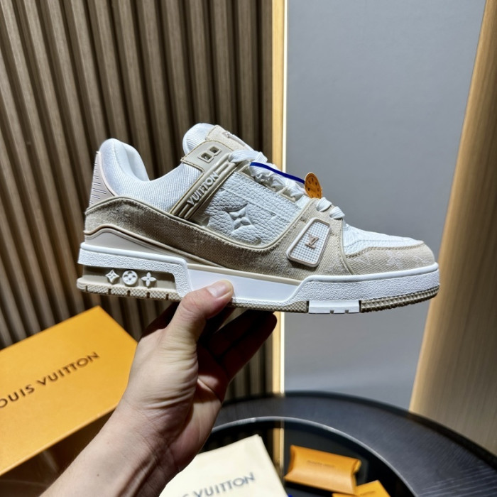 LOU1VTON SNEAKER