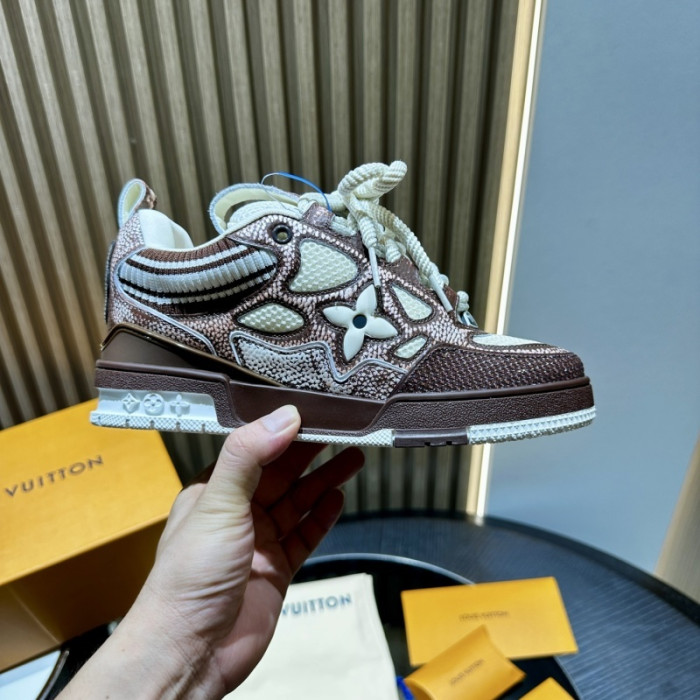 LOU1VTON SNEAKER