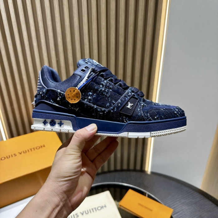 LOU1VTON SNEAKER