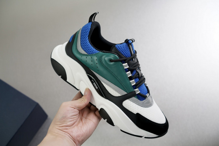 d1or b22 sneaker