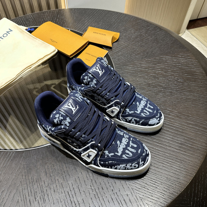 LOU1VTON SNEAKER