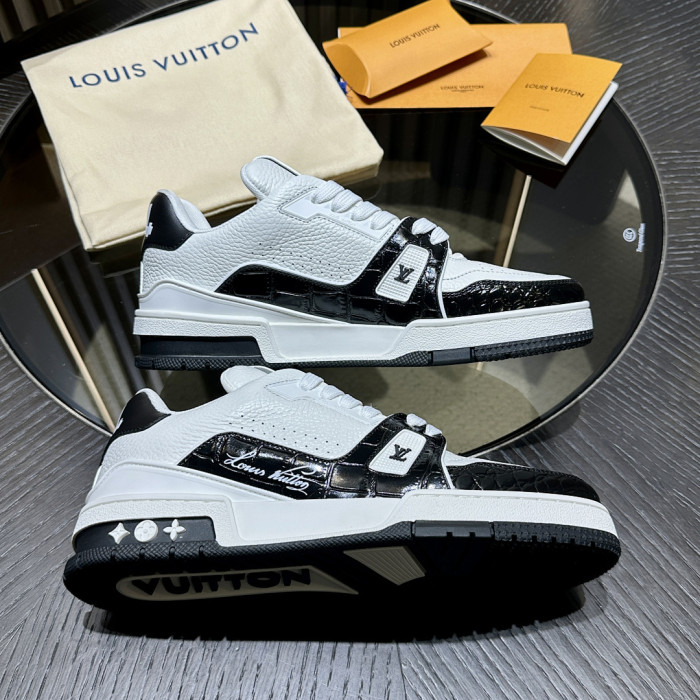 LOU1VTON SNEAKER