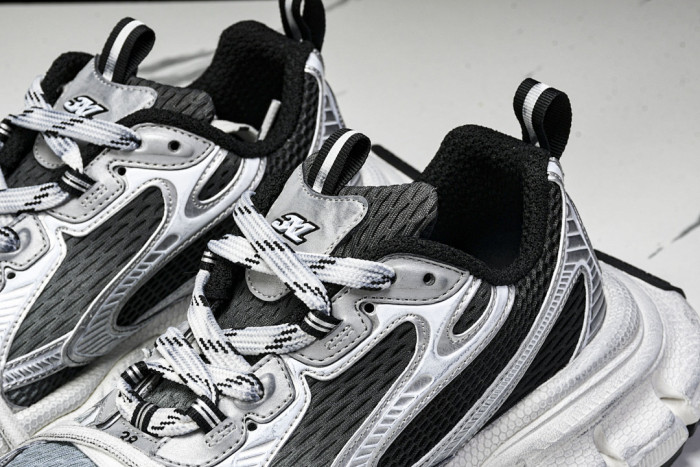 BLC* 3XL SNEAKER