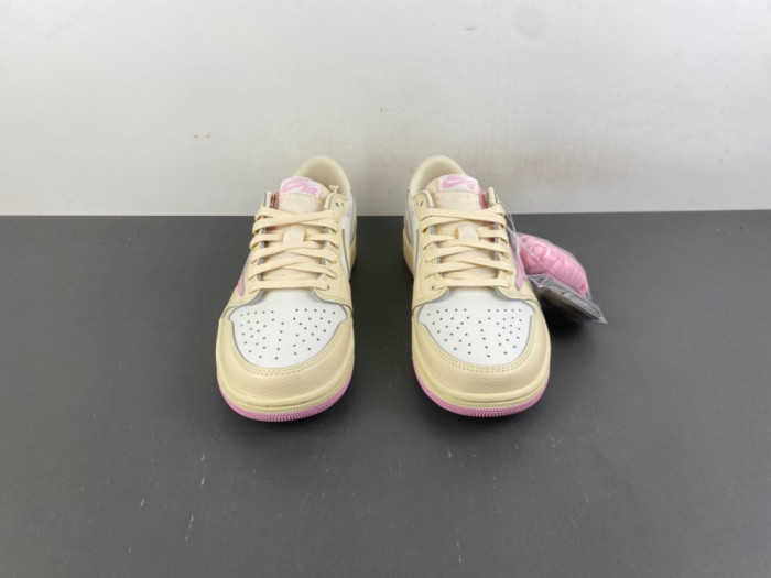 Travis Scott x Air Jordan 1 Low OG IQ7604-100