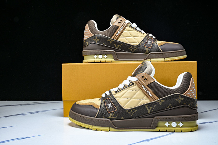 LOU1VTON SNEAKER