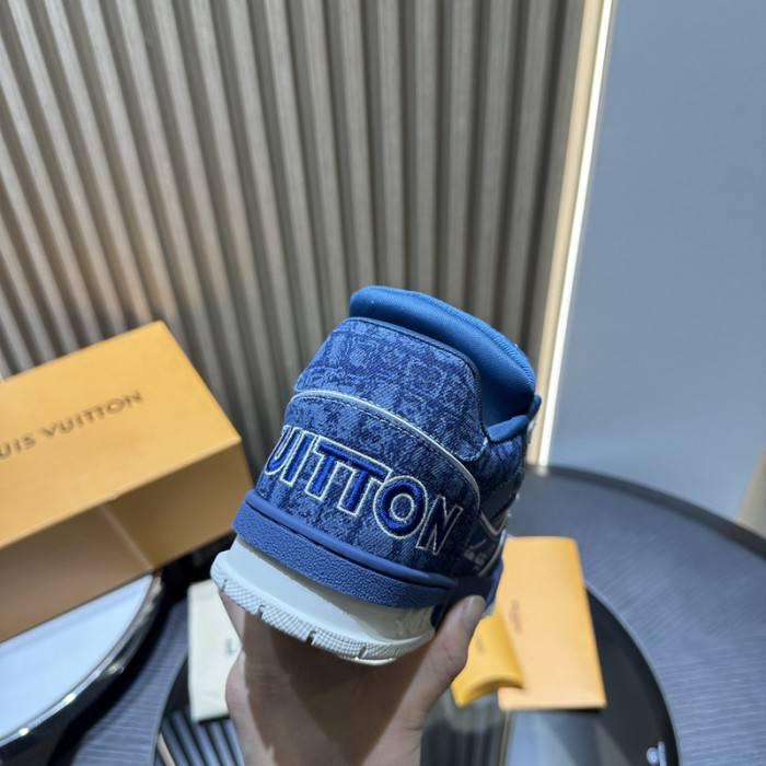 LOU1VTON SNEAKER