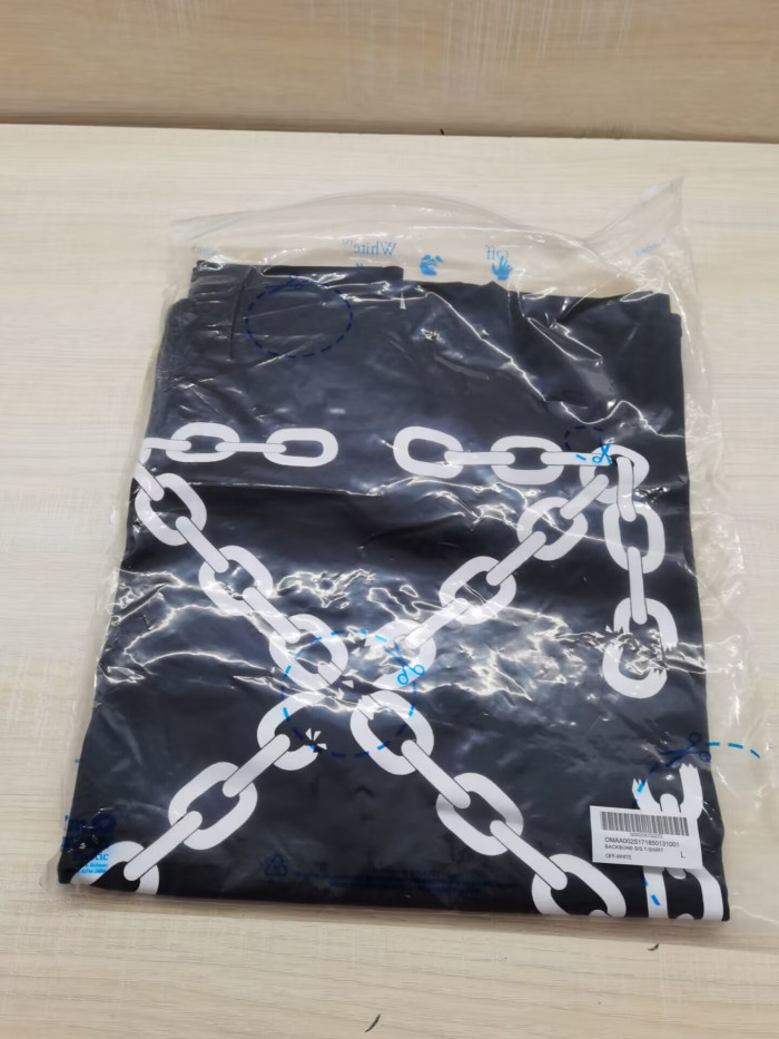 off-white t-shirt 2302021