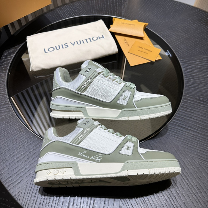 LOU1VTON SNEAKER