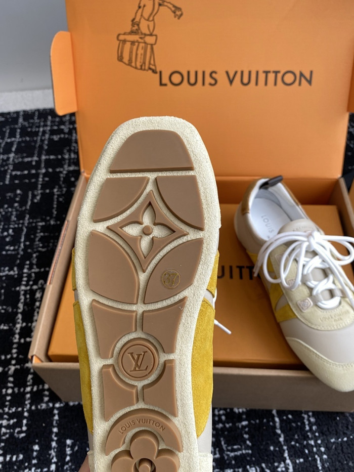 LOU1VTON SNEAKER