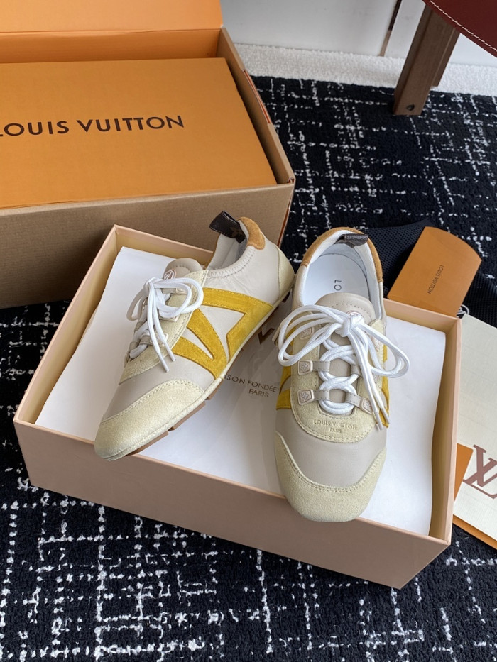 LOU1VTON SNEAKER