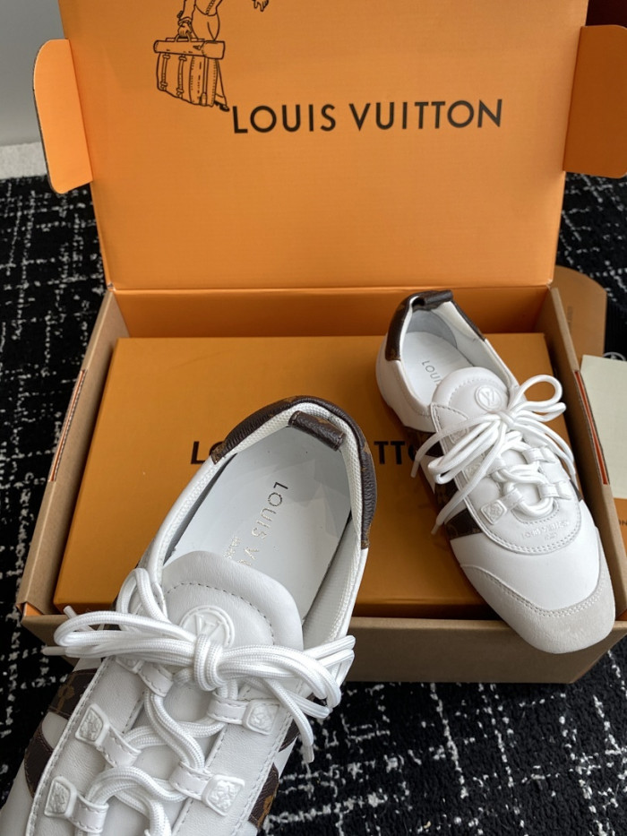 LOU1VTON SNEAKER