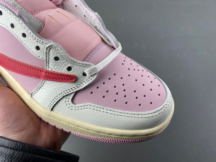 Travis Scott x Air Jordan 1 Low OG IQ7604-101