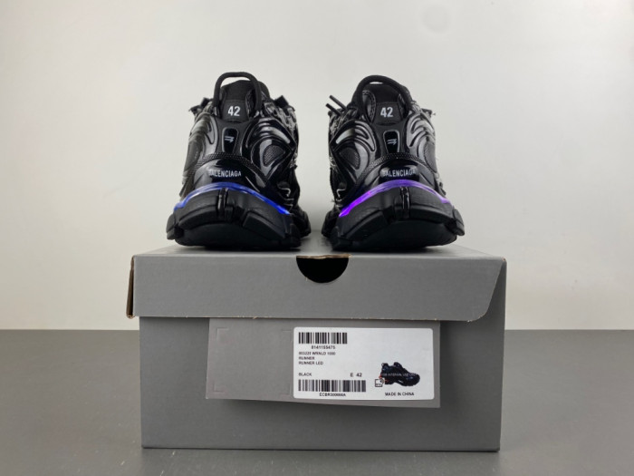 BLCG RUNNER SNEAKER (LED)