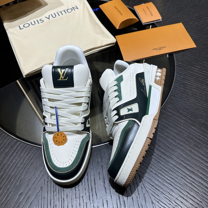 LOU1VTON SNEAKER