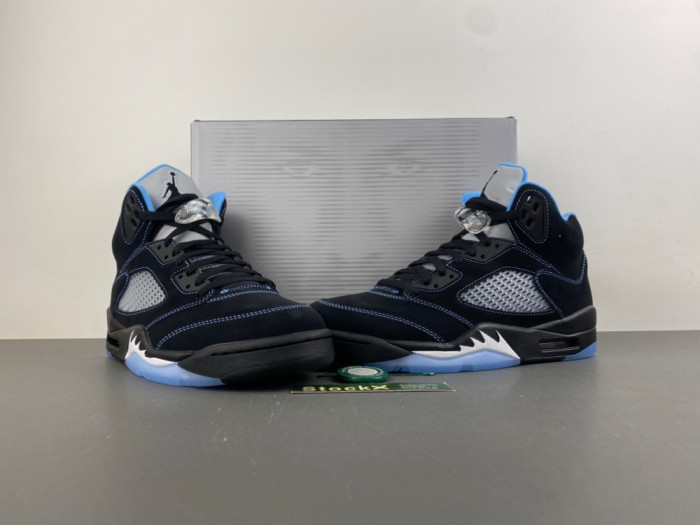 Jordan 5 Retro Black University Blue (2026) DD0587-008