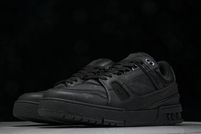LOU1VTON SNEAKER