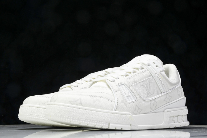 LOU1VTON SNEAKER