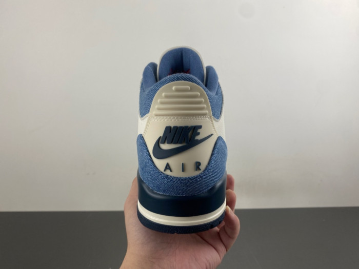 Air Jordan 3 Retro Levi’s All-Star IR0912-400