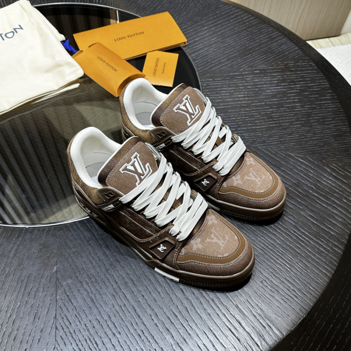 LOU1VTON SNEAKER