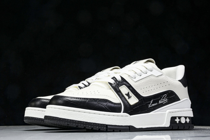 LOU1VTON SNEAKER
