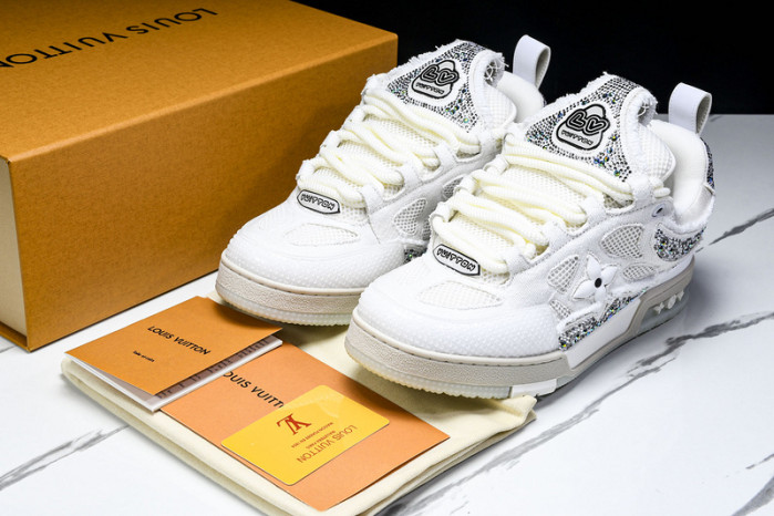 LOU1VTON SNEAKER