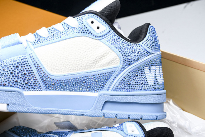 LOU1VTON SNEAKER