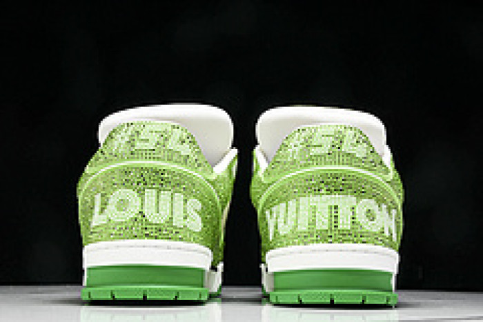 LOU1VTON SNEAKER