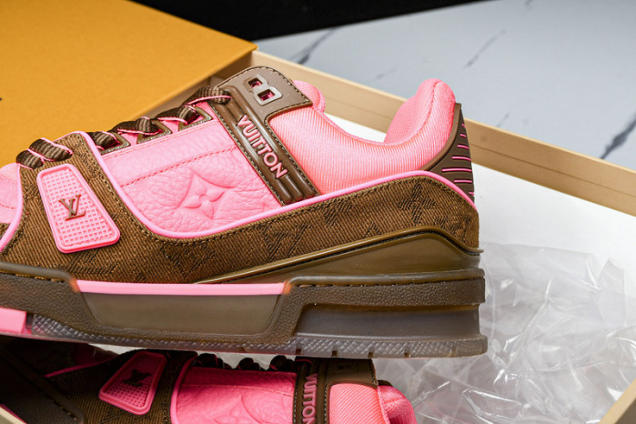 LOU1VTON SNEAKER