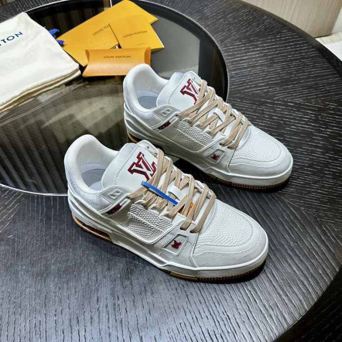 LOU1VTON SNEAKER