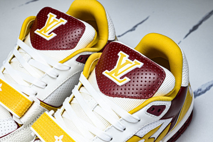 LOU1VTON SNEAKER