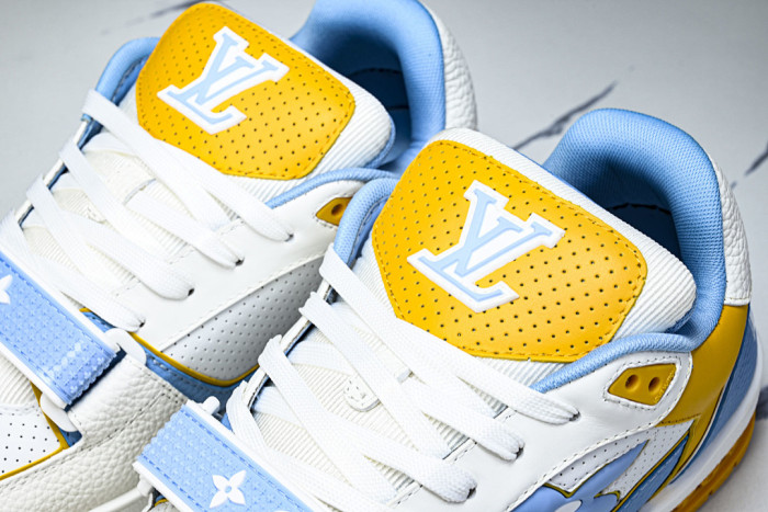 LOU1VTON SNEAKER