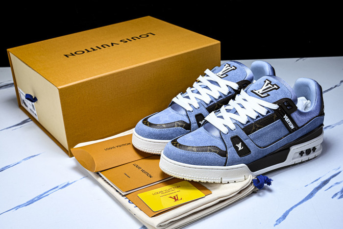 LOU1VTON SNEAKER
