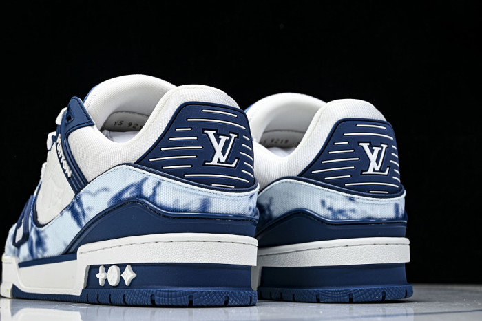 LOU1VTON SNEAKER
