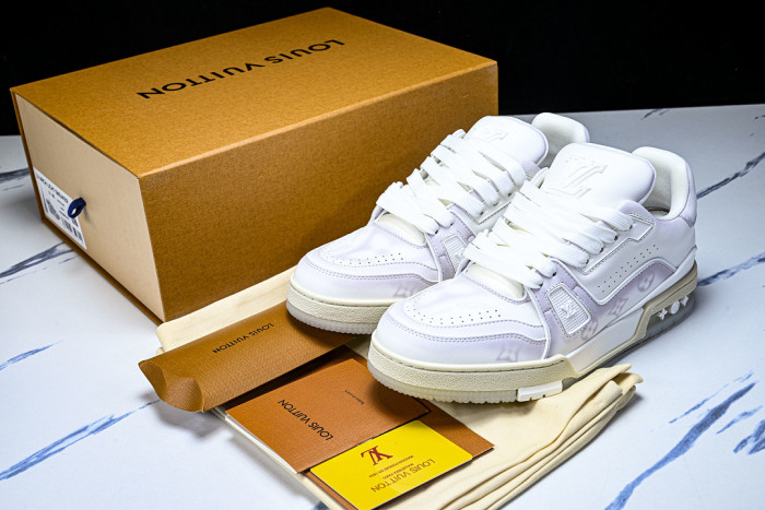 LOU1VTON SNEAKER