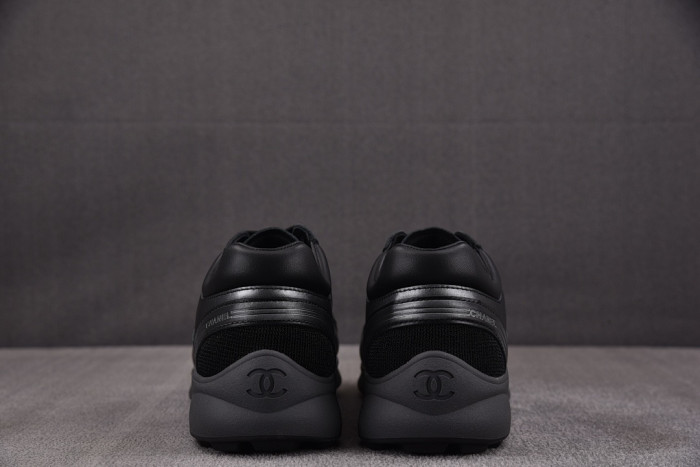 ch*nel sneaker