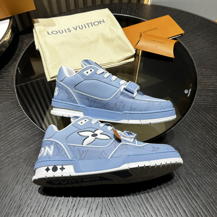 LOU1VTON SNEAKER