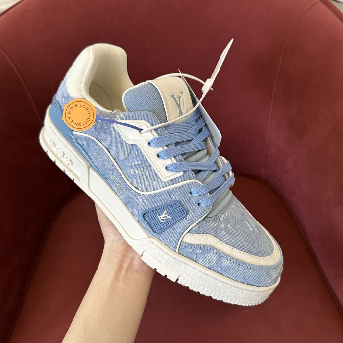LOU1VTON SNEAKER