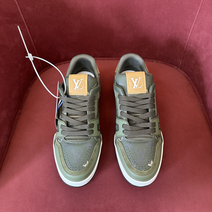 LOU1VTON SNEAKER