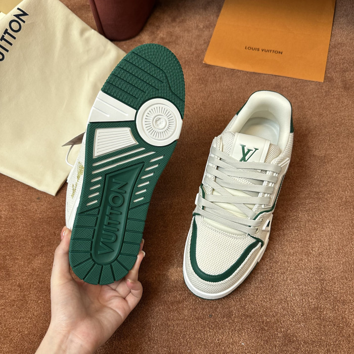 LOU1VTON SNEAKER