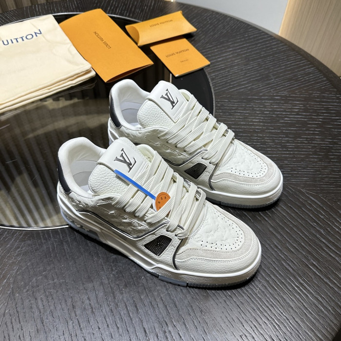 LOU1VTON SNEAKER