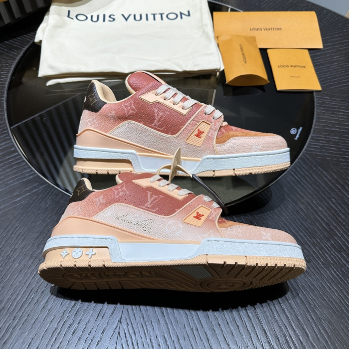 LOU1VTON SNEAKER