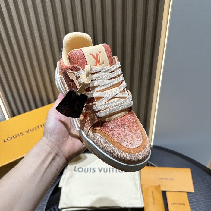 LOU1VTON SNEAKER
