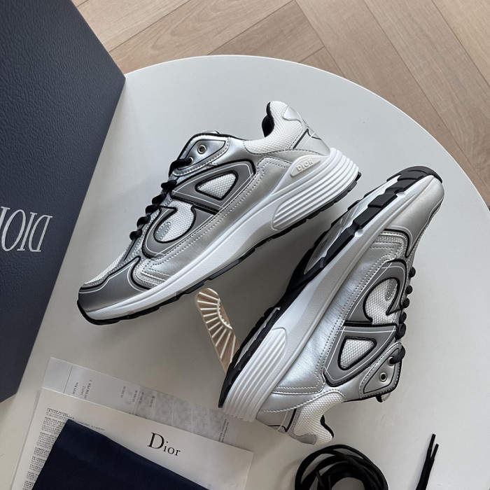 D1OR B30 SNEAKER