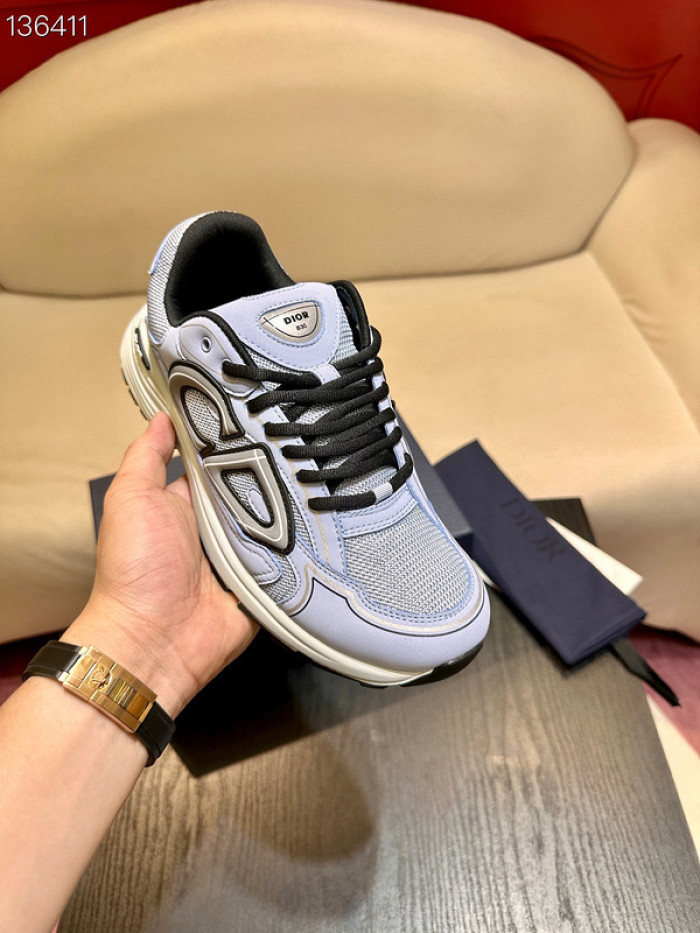 D1OR B30 SNEAKER