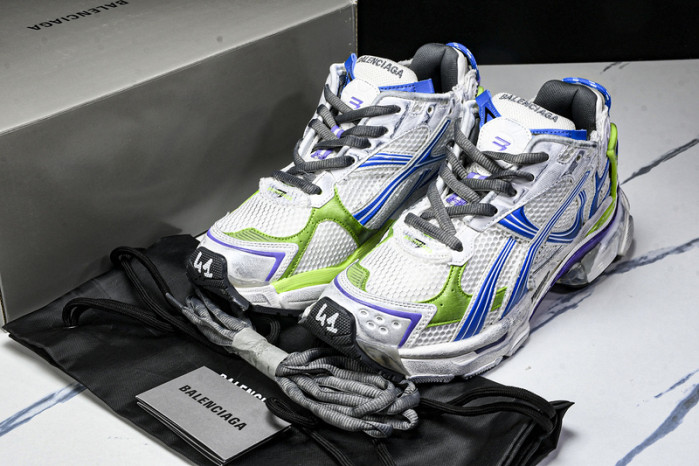 BLCG RUNNER SNEAKER